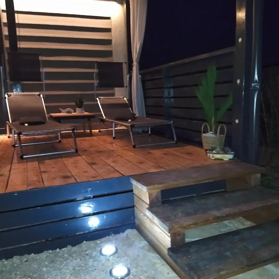 Luxury Mobile Home La Isla Bonita, Terra Park Spiritos Kolan 0*,  Croatia