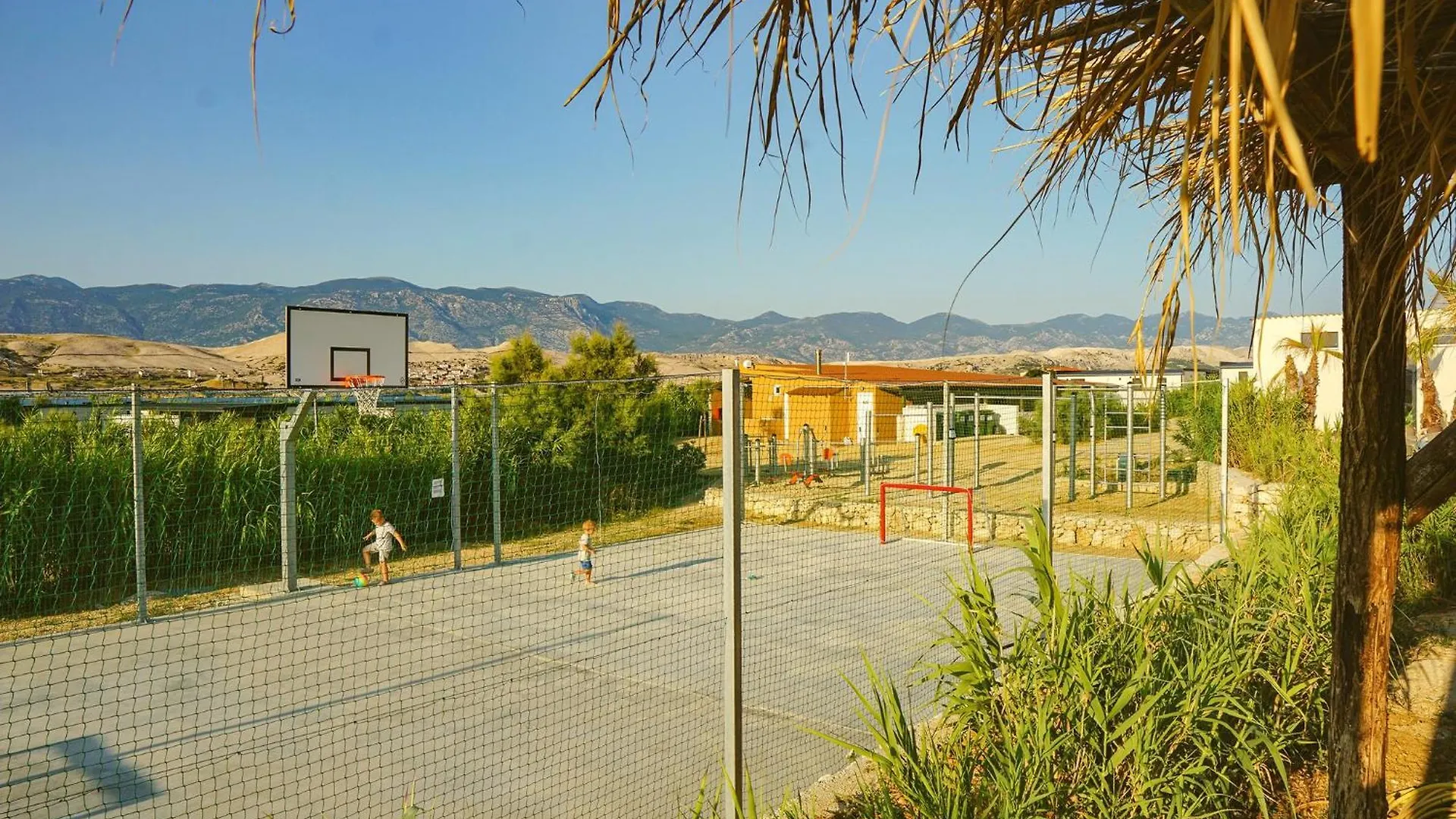 Luxury Mobile Home La Isla Bonita, Terra Park Spiritos Kolan Campsite